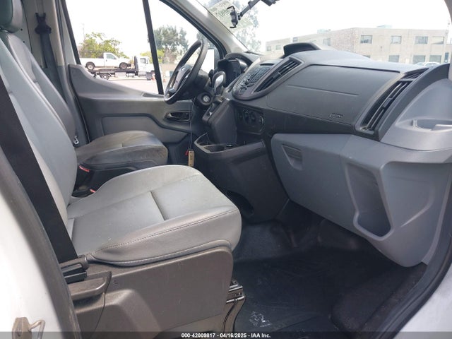 1FTYE1YM6GKB51876 Ford Transit-150