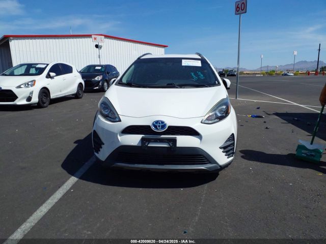 JTDKDTB32J1599890 Toyota Prius C Two