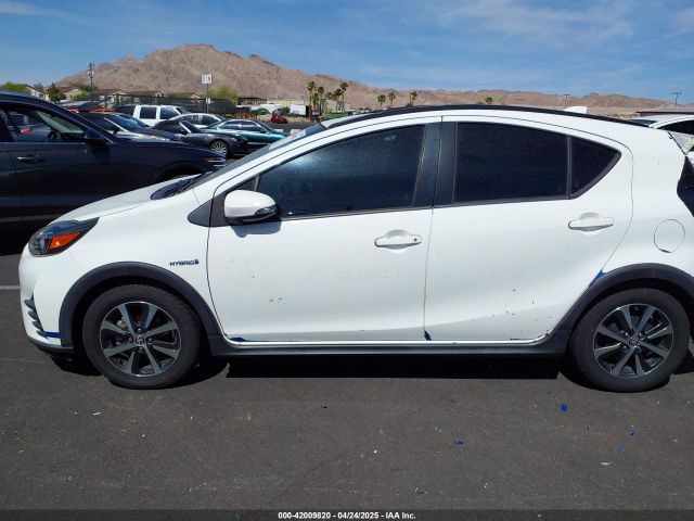 JTDKDTB32J1599890 Toyota Prius C Two