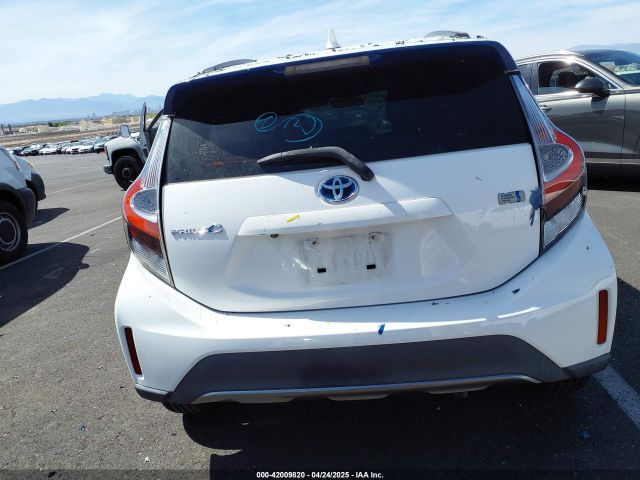 JTDKDTB32J1599890 Toyota Prius C Two