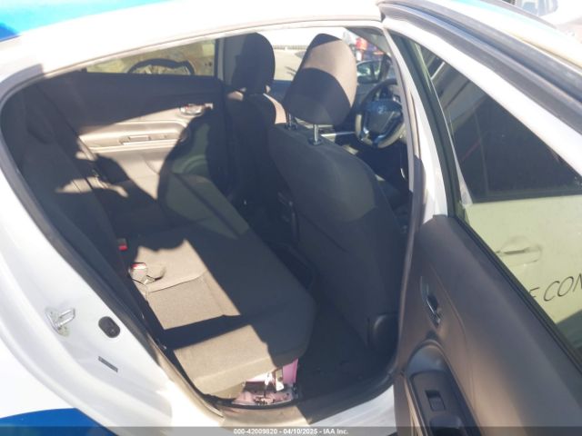 JTDKDTB32J1599890 Toyota Prius C Two