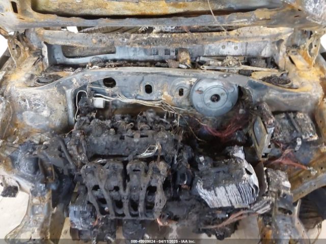 5XYPG4A37KG555955 KIA Sorento 2.4l L