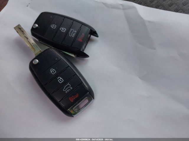5XYPG4A37KG555955 KIA Sorento 2.4l L