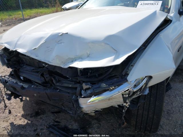 WBA5B3C5XFD546621 BMW 535i Xdrive