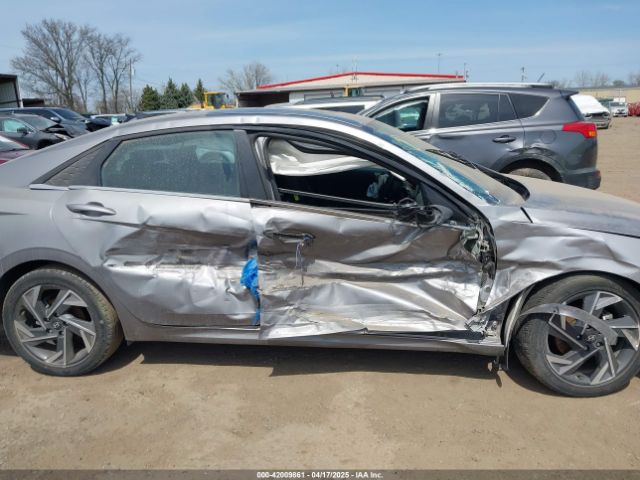 KMHLS4DG8RU844102 Hyundai ELANTRA SEL
