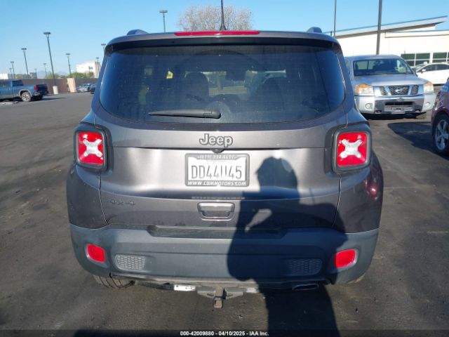 ZACNJDBB2MPM79995 Jeep 2021