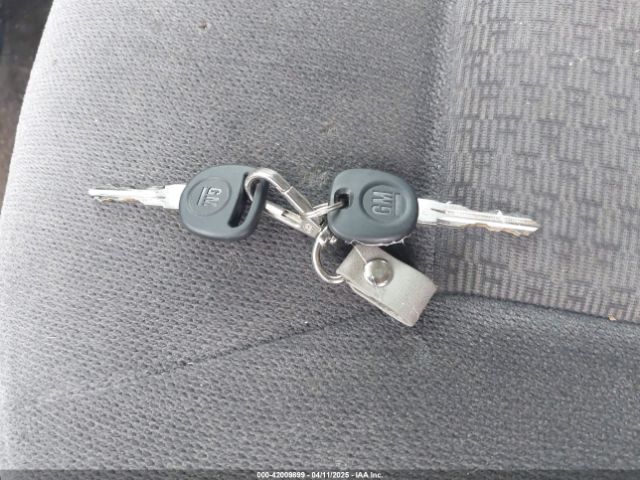 2G1WB5E33F1105075 Chevrolet Impala Limited Lt