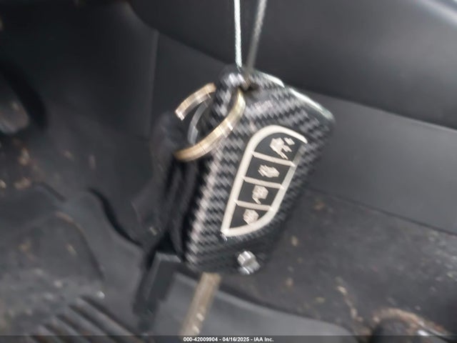 JTDEPRAE1LJ043454 Toyota COROLLA LE