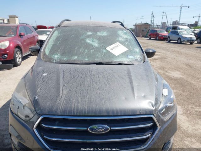 1FMCU0GD2JUA71216 Ford ESCAPE SE
