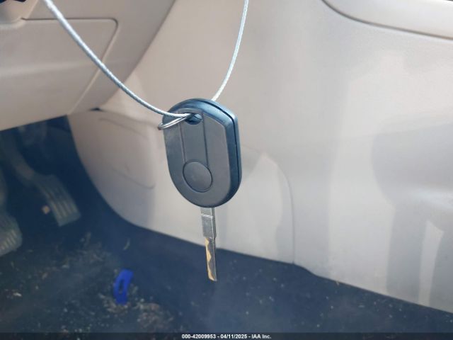 1FADP3F22FL227789 Ford FOCUS SE
