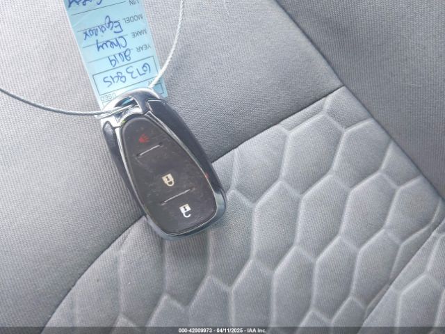 3GNAXKEV4KS669486 Chevrolet EQUINOX LT