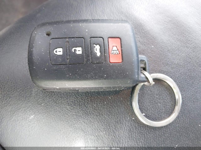 5TDJZRFH3KS951790 Toyota Highlander Xle