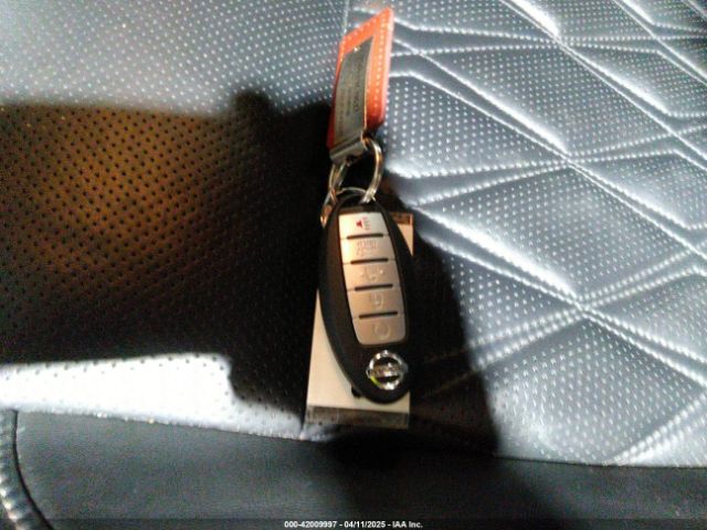 JN8AT3DD5MW316916 Nissan Rogue Platinum Intelligent Awd