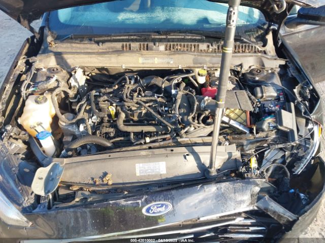 3FA6P0HDXLR142136 Ford FUSION SE