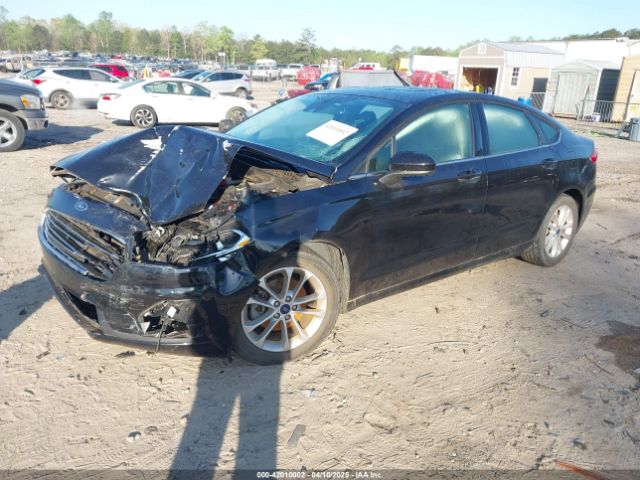 3FA6P0HDXLR142136 Ford FUSION SE