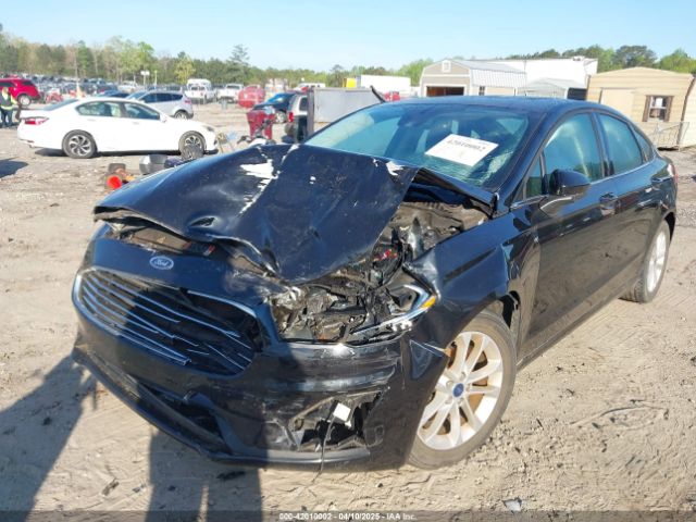 3FA6P0HDXLR142136 Ford FUSION SE