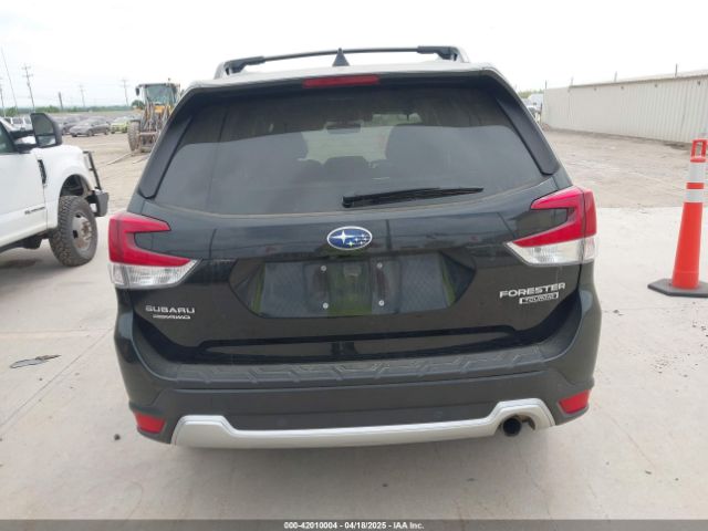 JF2SKAWC5KH551119 Subaru Forester Touring