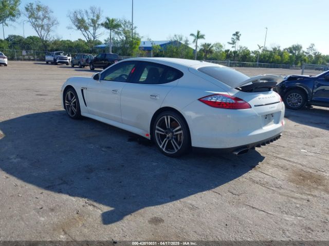 2013 PORSCHE PANAMERA WP0AA2A7XDL014047 Photo 2