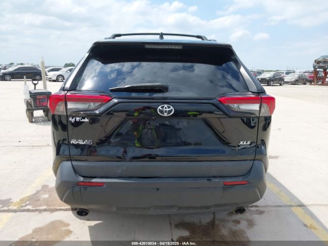 2T3W1RFV9KC009374 Toyota Rav4 Xle