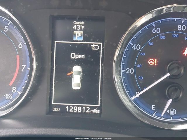 2T1BURHE2JC077669 Toyota COROLLA SE