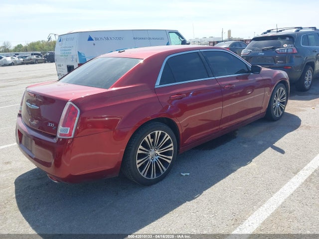 Продаж на аукціоні авто 2014 Chrysler 300 300s, vin: 2C3CCABG7EH136010, номер лоту: 42010133