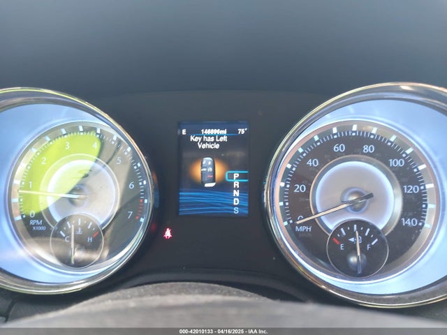 Продаж на аукціоні авто 2014 Chrysler 300 300s, vin: 2C3CCABG7EH136010, номер лоту: 42010133