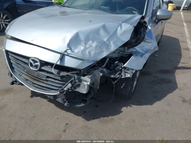 JM1BM1U78G1313957 Mazda Mazda3 I Sport