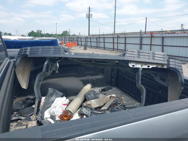5TFDY5F17MX979424 Toyota Tundra Sr5