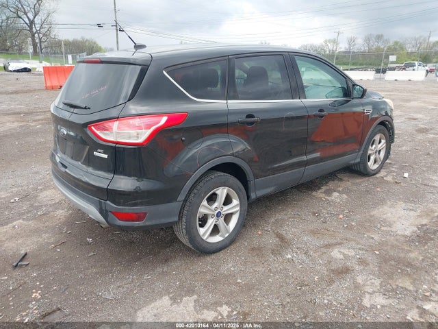 1FMCU0GX7EUC38542 Ford ESCAPE SE