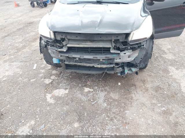 1FMCU0GX7EUC38542 Ford ESCAPE SE