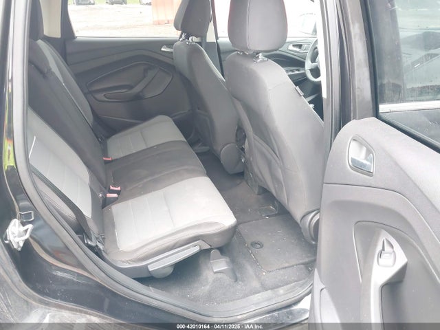 1FMCU0GX7EUC38542 Ford ESCAPE SE