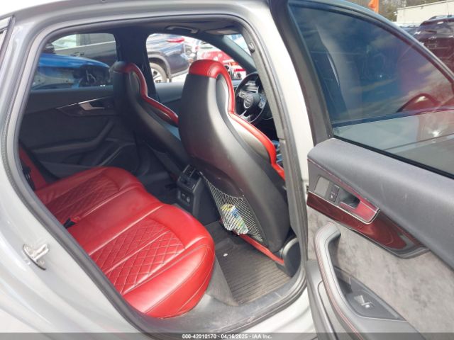 2019 AUDI S4 WAUB4AF49KA003745 Photo 7