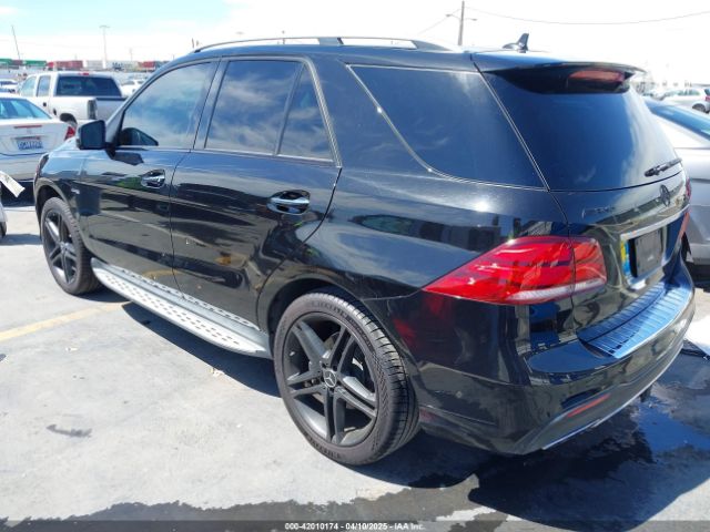 2018 MERCEDES-BENZ AMG GLE 43 4JGDA6EB6JB016748 Photo 2