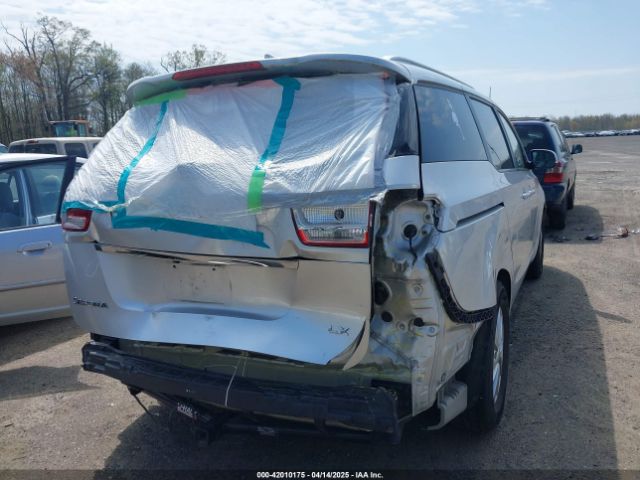 KNDMB5C17H6292641 KIA SEDONA LX