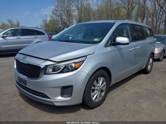 KNDMB5C17H6292641 KIA SEDONA LX