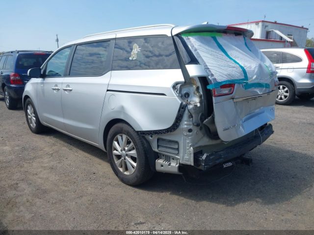 KNDMB5C17H6292641 KIA SEDONA LX