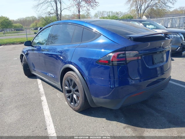 2023 TESLA MODEL X 7SAXCBE55PF367111 Photo 2