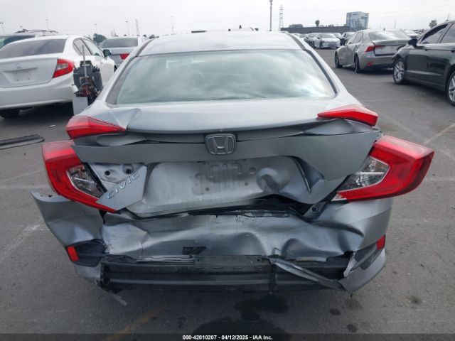 2HGFC2F5XHH562089 Honda Civic Lx