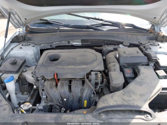 5XXGT4L34KG327439 KIA Optima Lx
