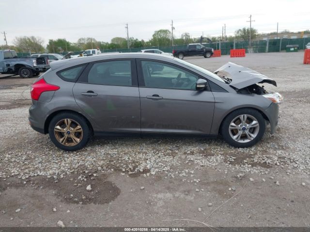 1FADP3K22EL363702 Ford FOCUS SE