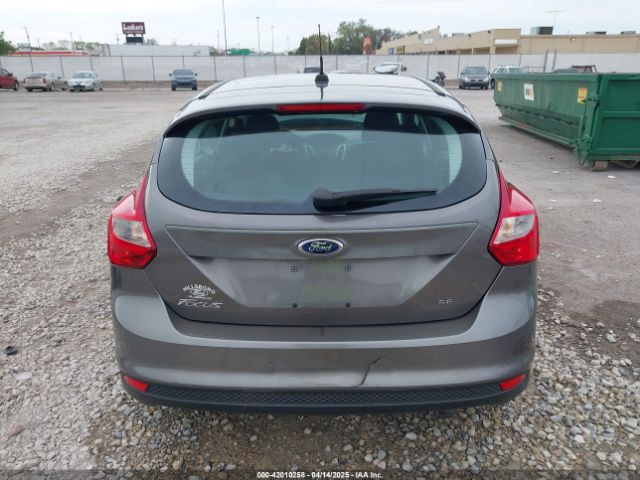 1FADP3K22EL363702 Ford FOCUS SE