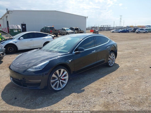 5YJ3E1EB1KF438335 Tesla MODEL 3