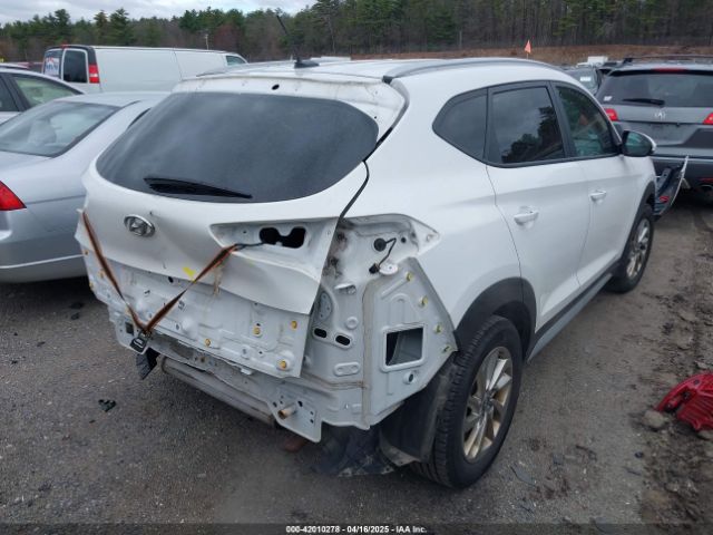 KM8J3CA48HU479251 Hyundai TUCSON SE