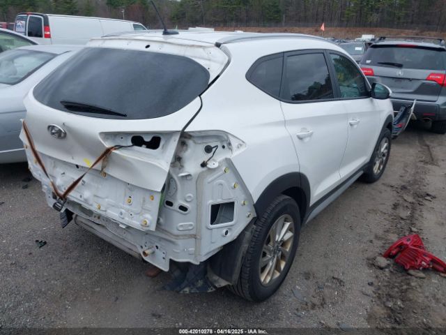 KM8J3CA48HU479251 Hyundai TUCSON SE