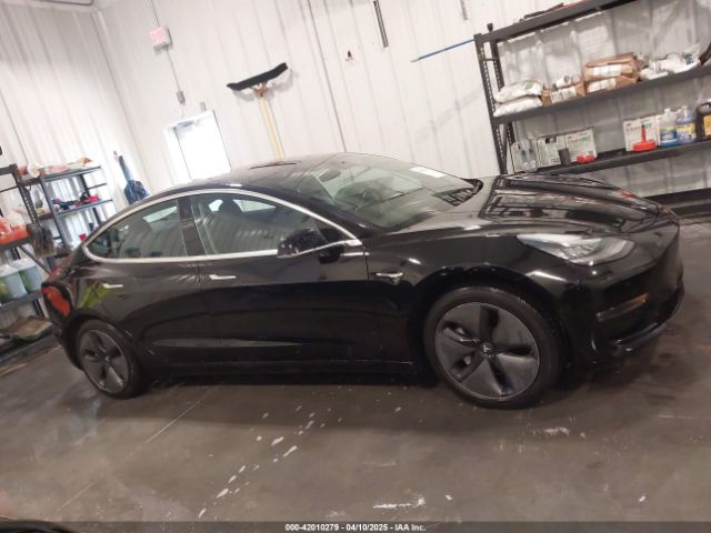 5YJ3E1EAXJF156572 Tesla Model 3 Long Range/mid Range