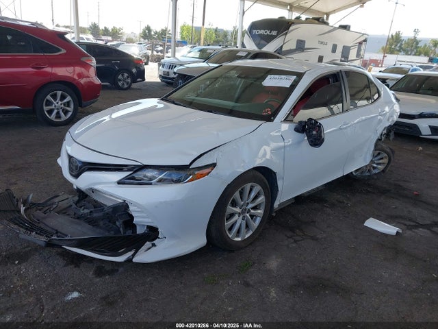 4T1B11HK5JU003225 Toyota CAMRY LE