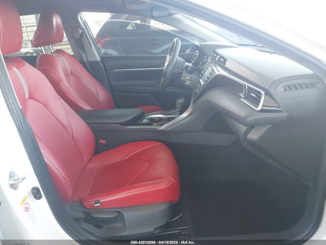 4T1B11HK5JU003225 Toyota CAMRY LE