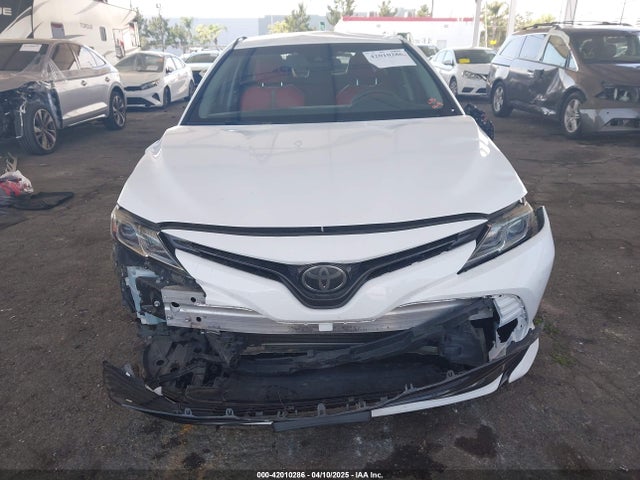 4T1B11HK5JU003225 Toyota CAMRY LE