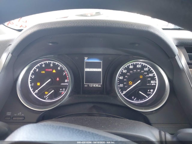 4T1B11HK5JU003225 Toyota CAMRY LE