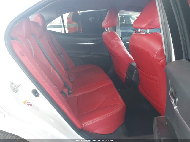 4T1B11HK5JU003225 Toyota CAMRY LE